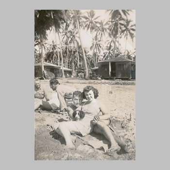 16-Bob and Helen on Guadalcanal.jpg